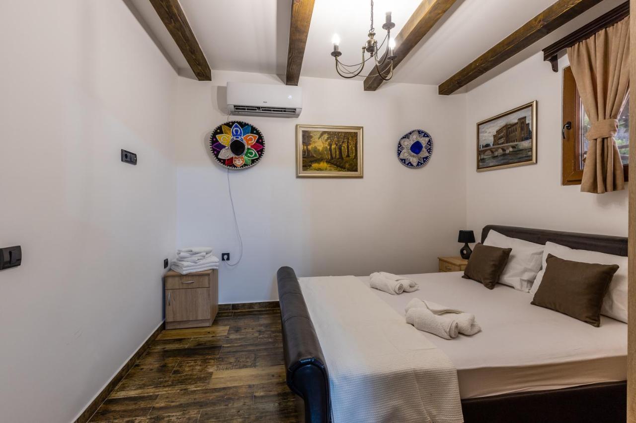 Ferienwohnung Luxury House Lotos Golubovci Exterior foto
